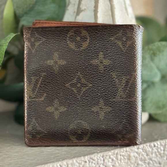 Louis Vuitton, men's monogram, bifold, wallet, vintage - Picture 3 of 17